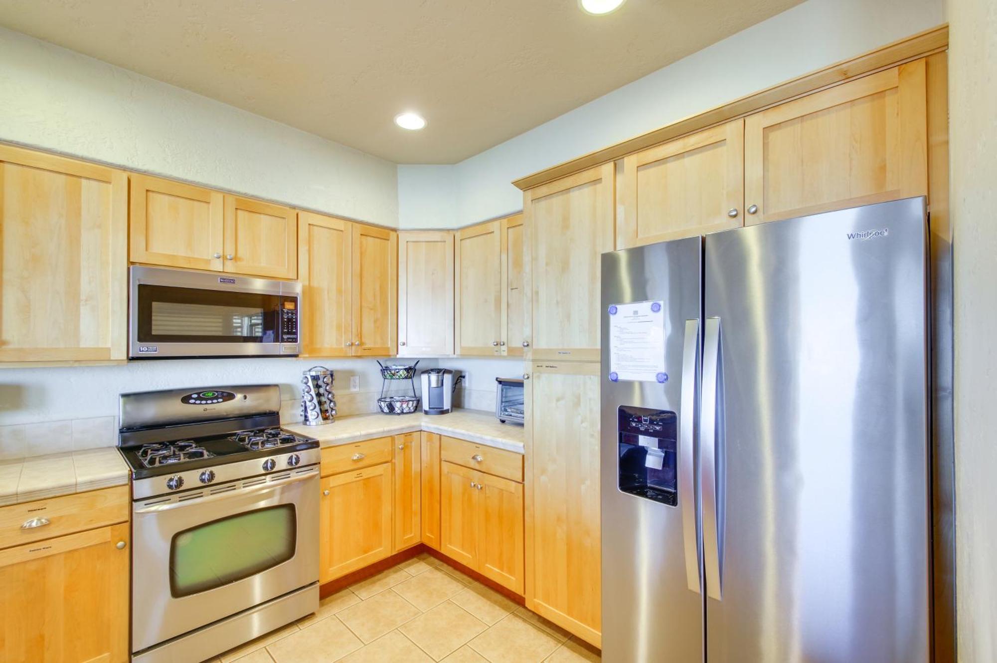 Quiet Waterfront Escape With Hot Tub And Beach Access! Gold Beach Exteriér fotografie
