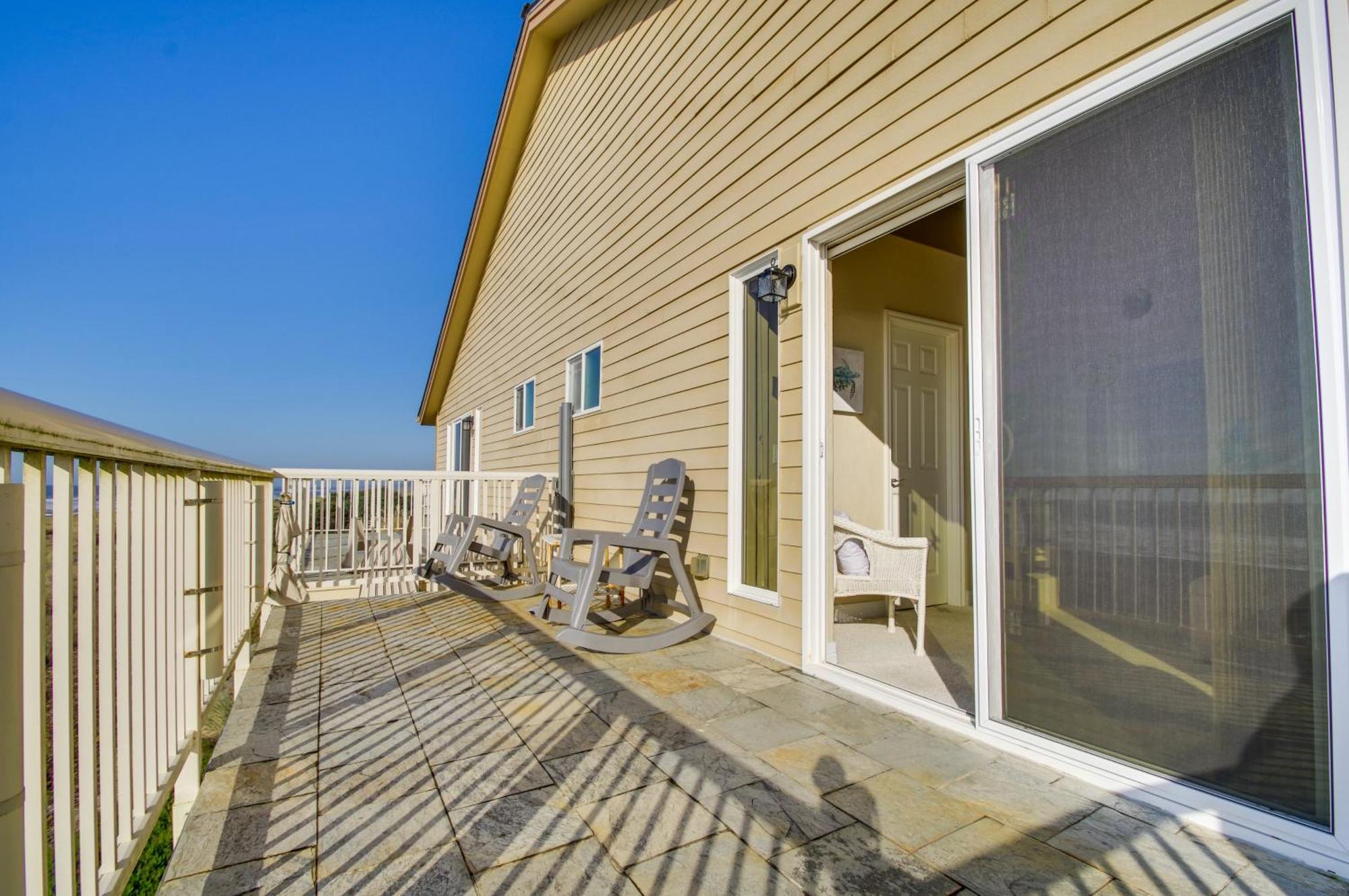 Quiet Waterfront Escape With Hot Tub And Beach Access! Gold Beach Exteriér fotografie